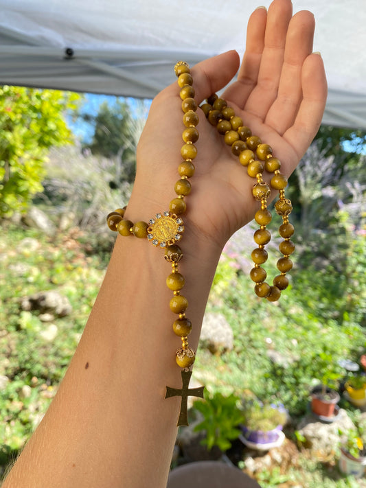 Chapelet catholique marron en verre